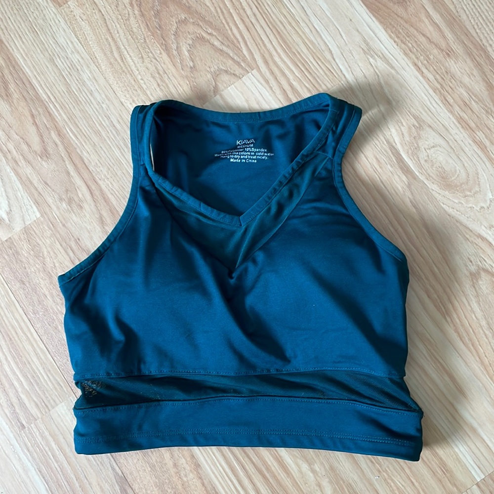 Kiava Fierce Crop Top - Medium